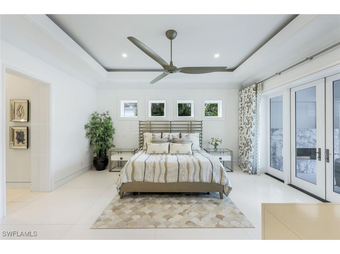 309 Neapolitan Way Naples FL 34103 225061003 image16