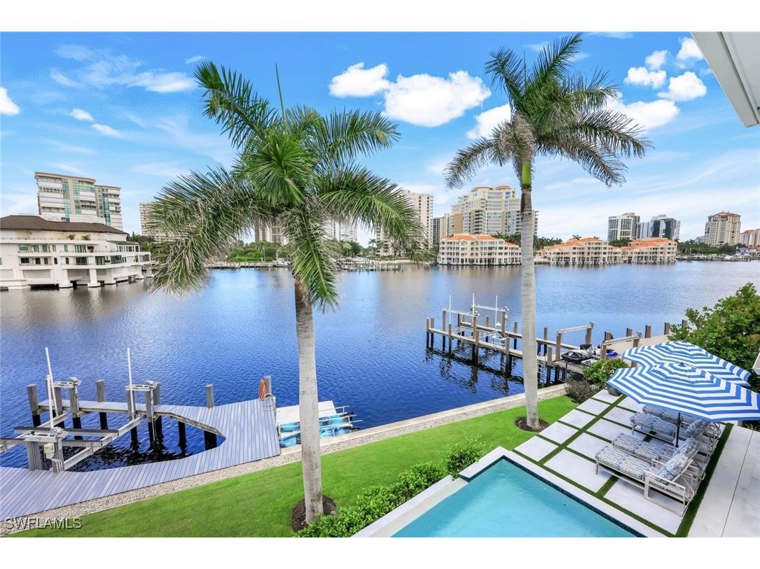 309 Neapolitan Way Naples FL 34103 225061003 image32