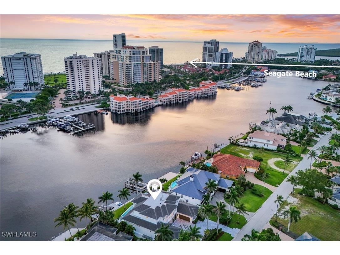 309 Neapolitan Way Naples FL 34103 225061003 image4