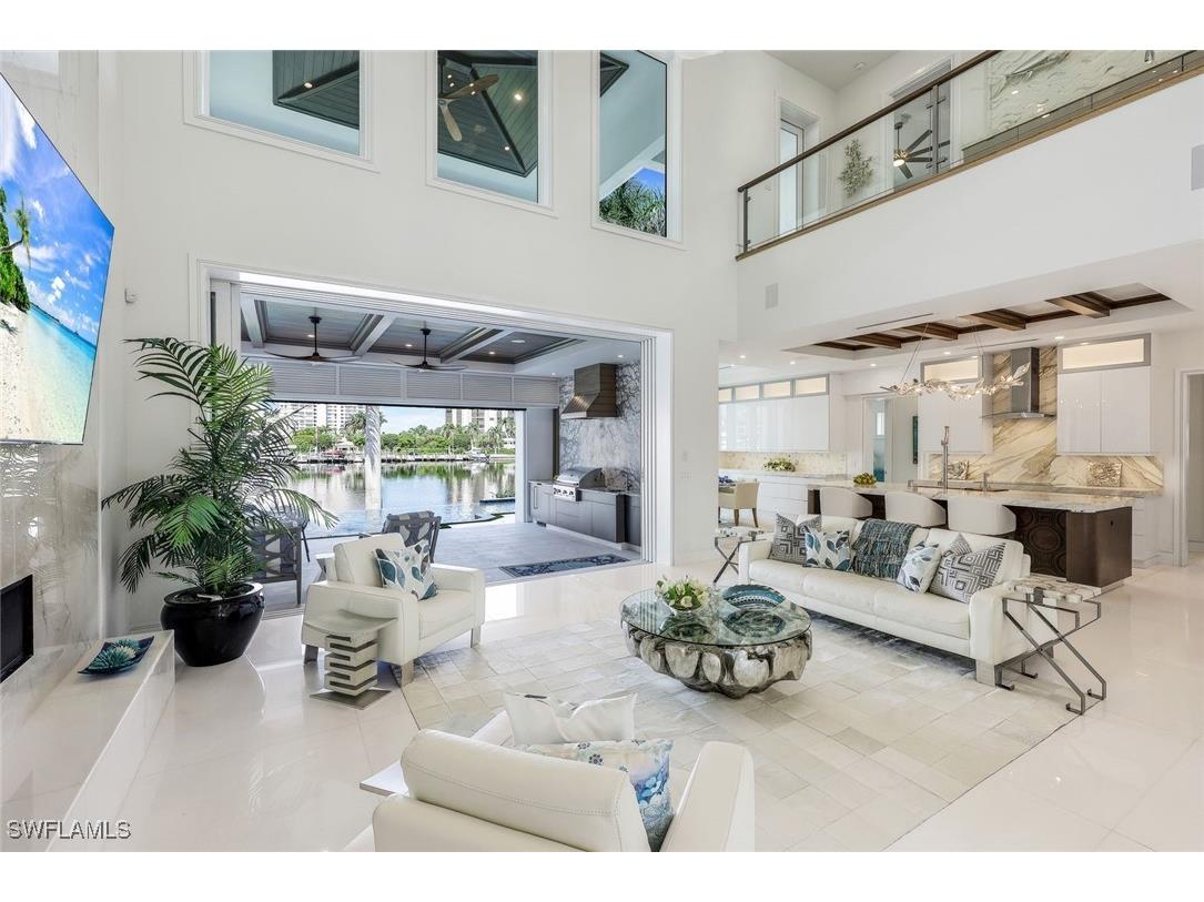 309 Neapolitan Way Naples FL 34103 225061003 image6