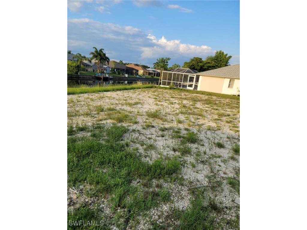 309 SE 23rd Terrace Cape Coral FL 33990 225080660 image4