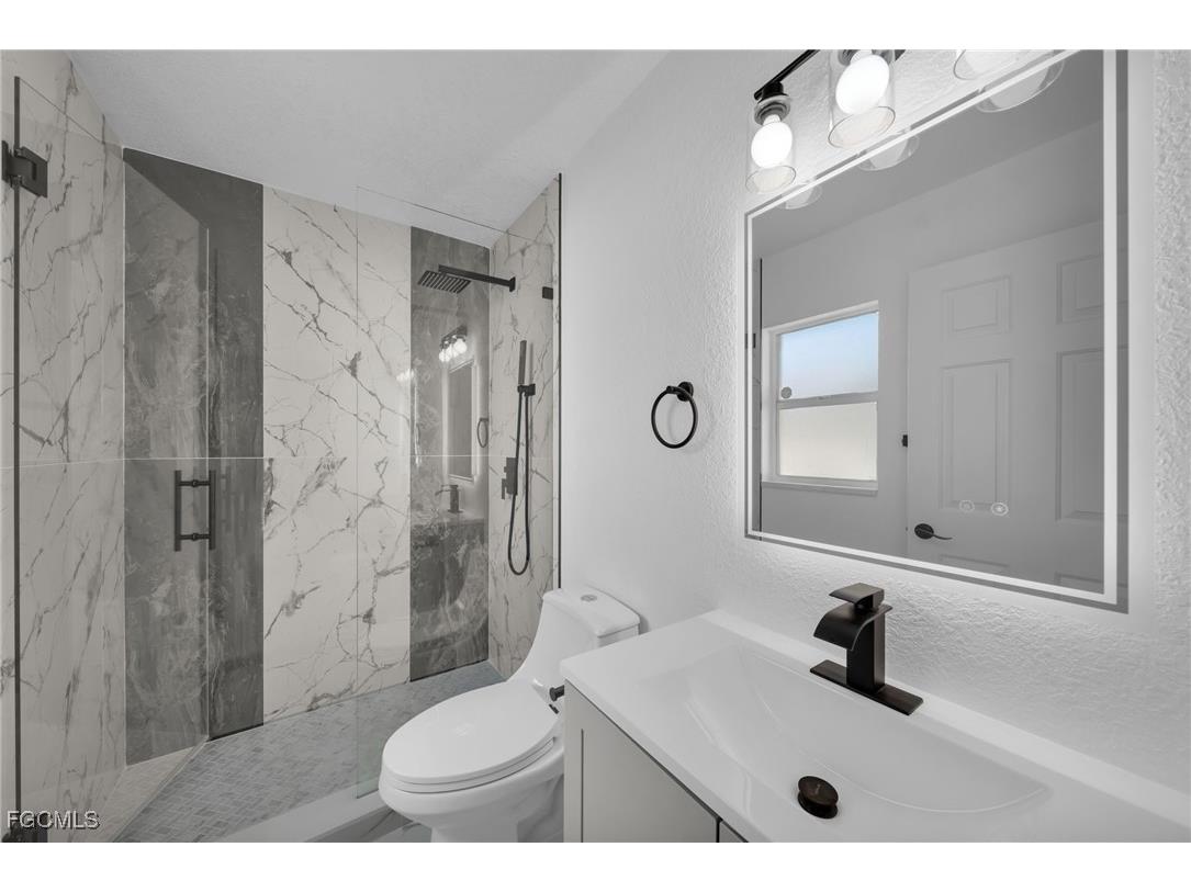 309 SE 8th Street Cape Coral FL 33990 2026002787 image12