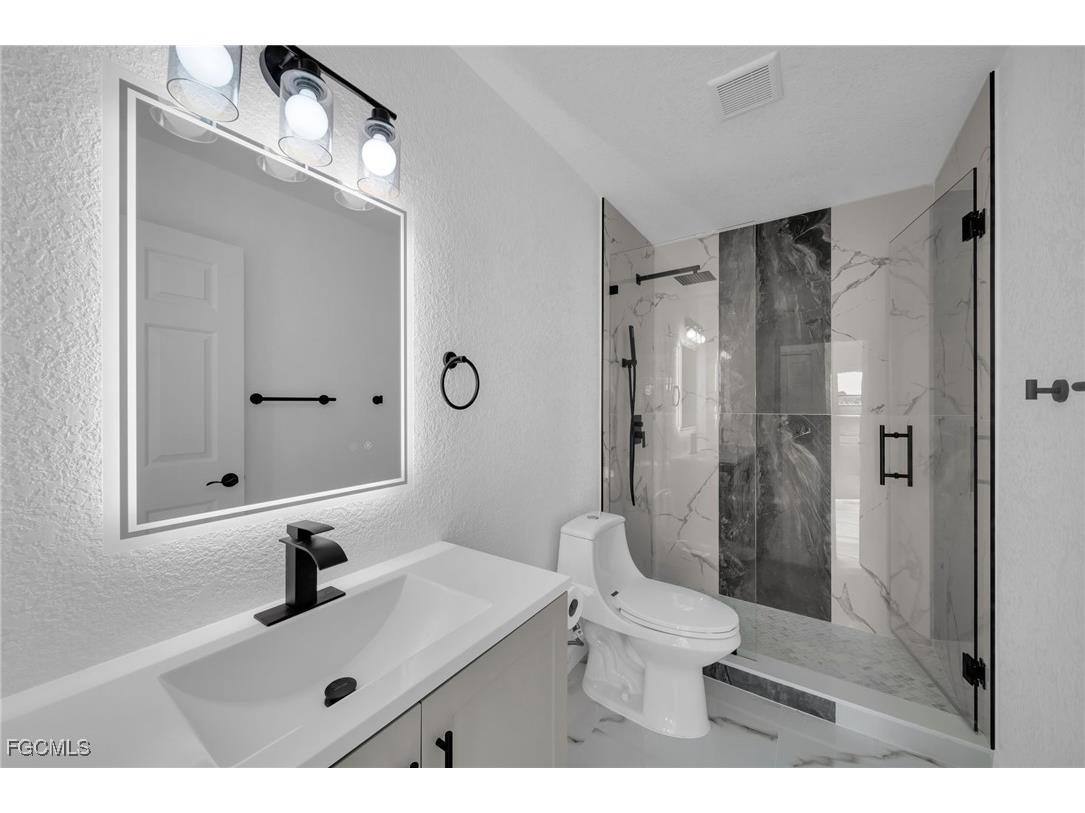 309 SE 8th Street Cape Coral FL 33990 2026002787 image14