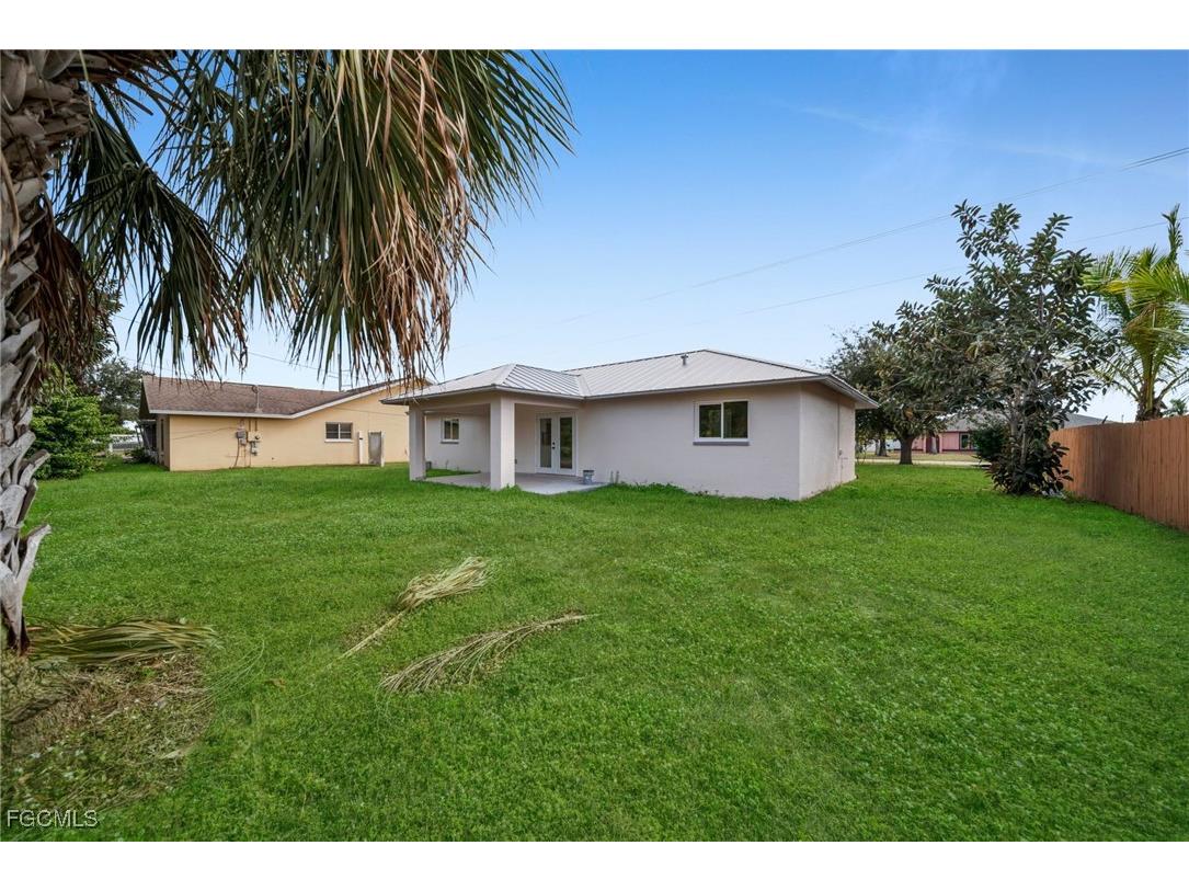 309 SE 8th Street Cape Coral FL 33990 2026002787 image18