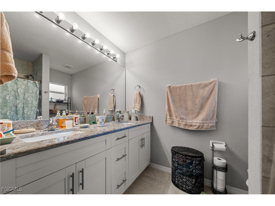 309 SW 29th Street Cape Coral FL 33914 2025020121 image16