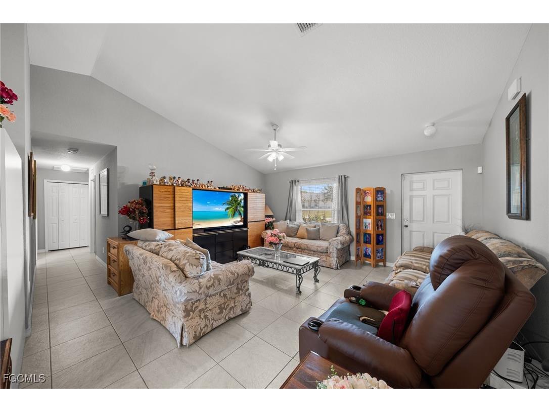 309 SW 29th Street Cape Coral FL 33914 2025020121 image3