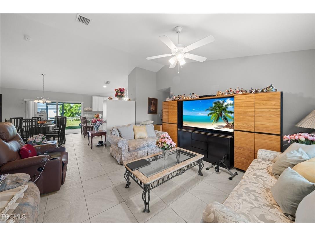 309 SW 29th Street Cape Coral FL 33914 2025020121 image4