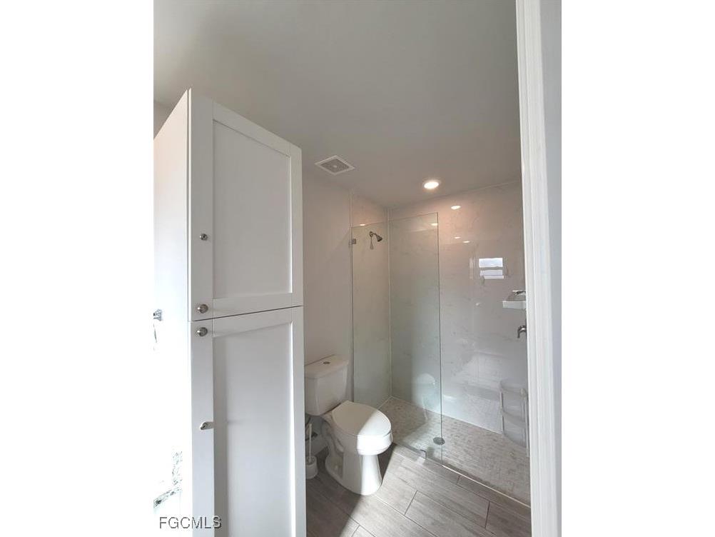 309 SW 47th Terrace Cape Coral FL 33914 2025024294 image12