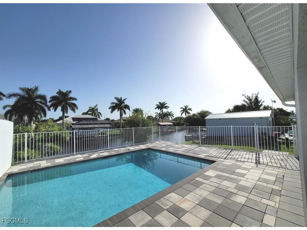 309 SW 47th Terrace Cape Coral FL 33914 2025024294 image2