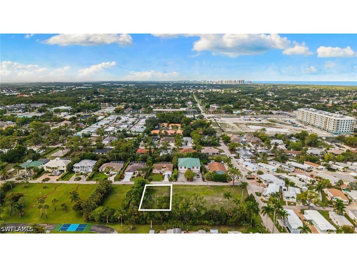 3090 Pine Tree Drive Bonita Springs FL 34134 226020950 image1