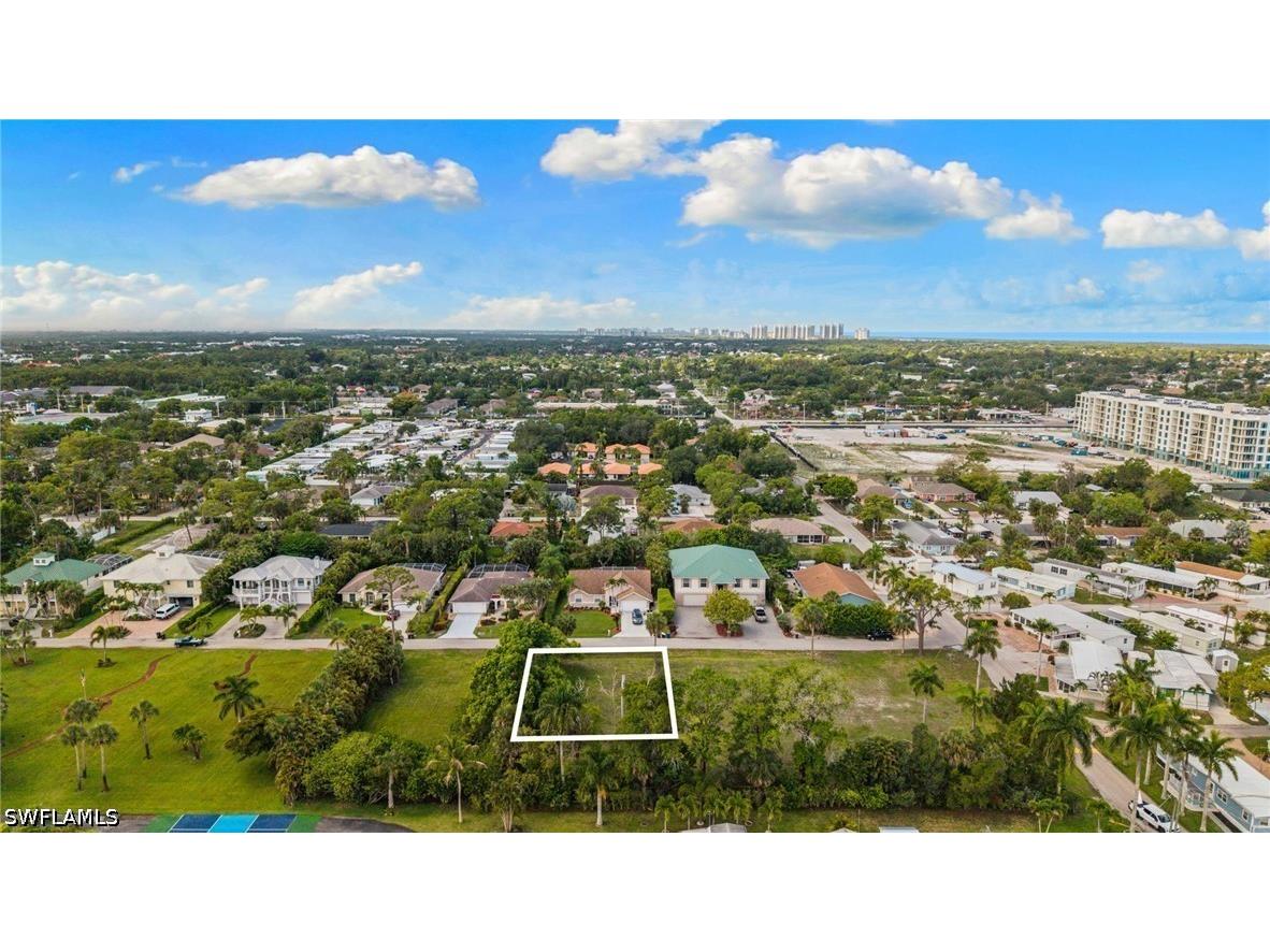 3090 Pine Tree Drive Bonita Springs FL 34134 226020950 image2