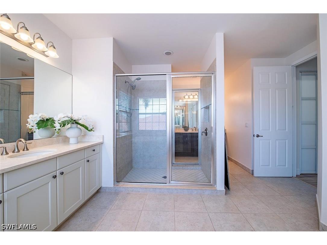 3094 Hudson Terrace Naples FL 34119 226022068 image16