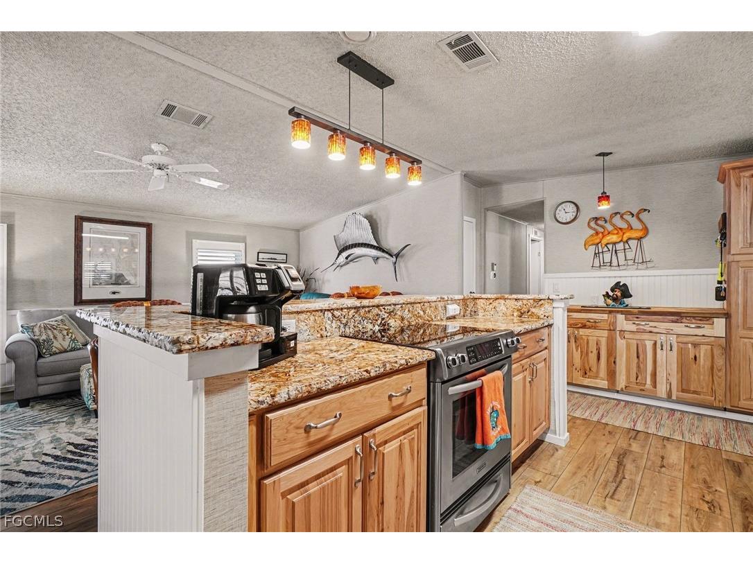 3094 Harpoon Lane Saint James City FL 33956 2026011347 image13