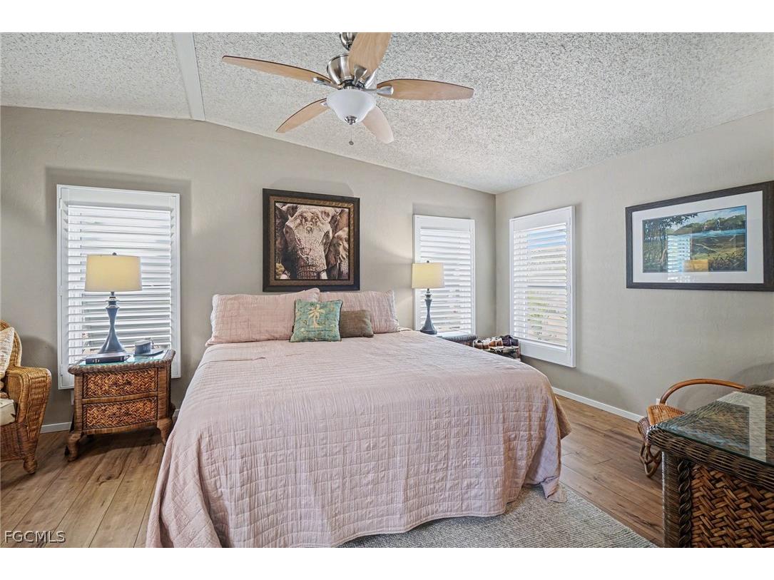 3094 Harpoon Lane Saint James City FL 33956 2026011347 image16