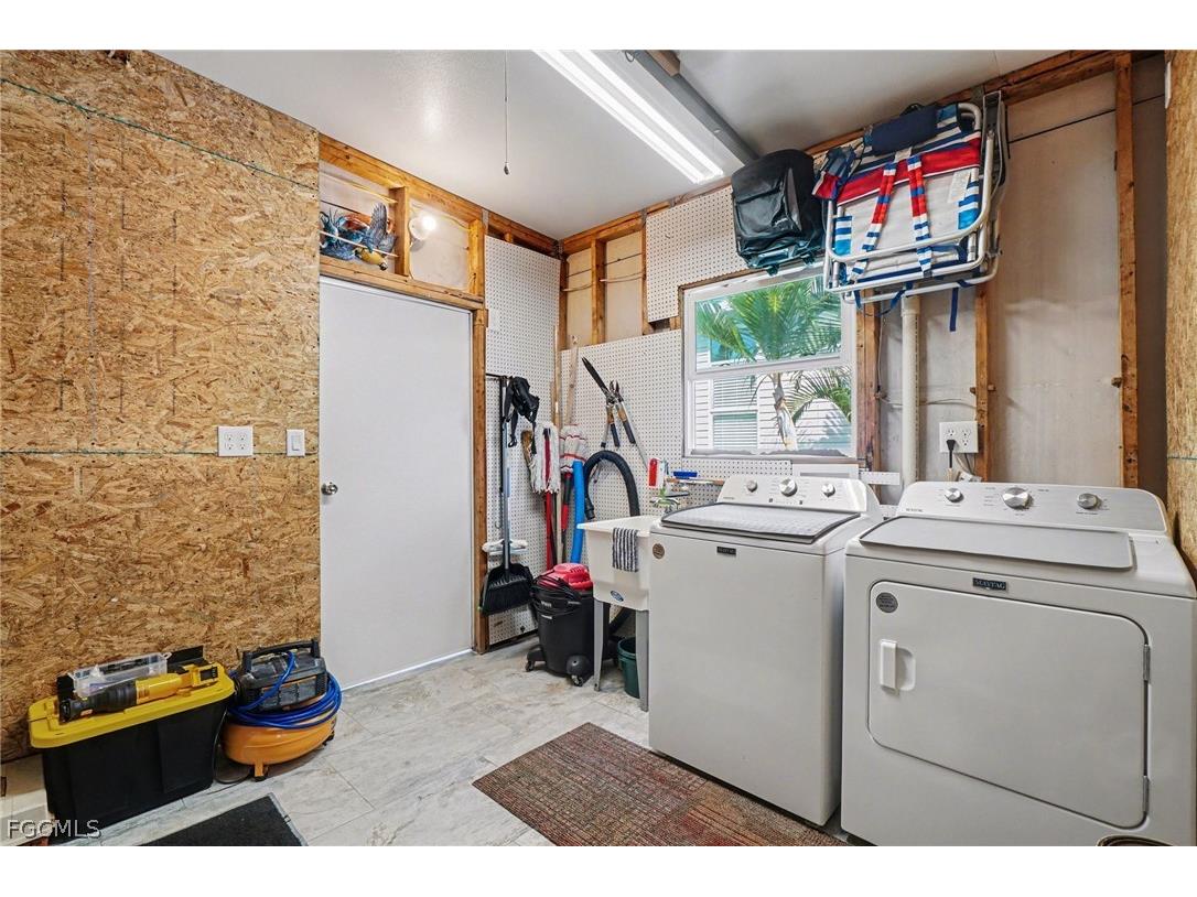 3094 Harpoon Lane Saint James City FL 33956 2026011347 image23