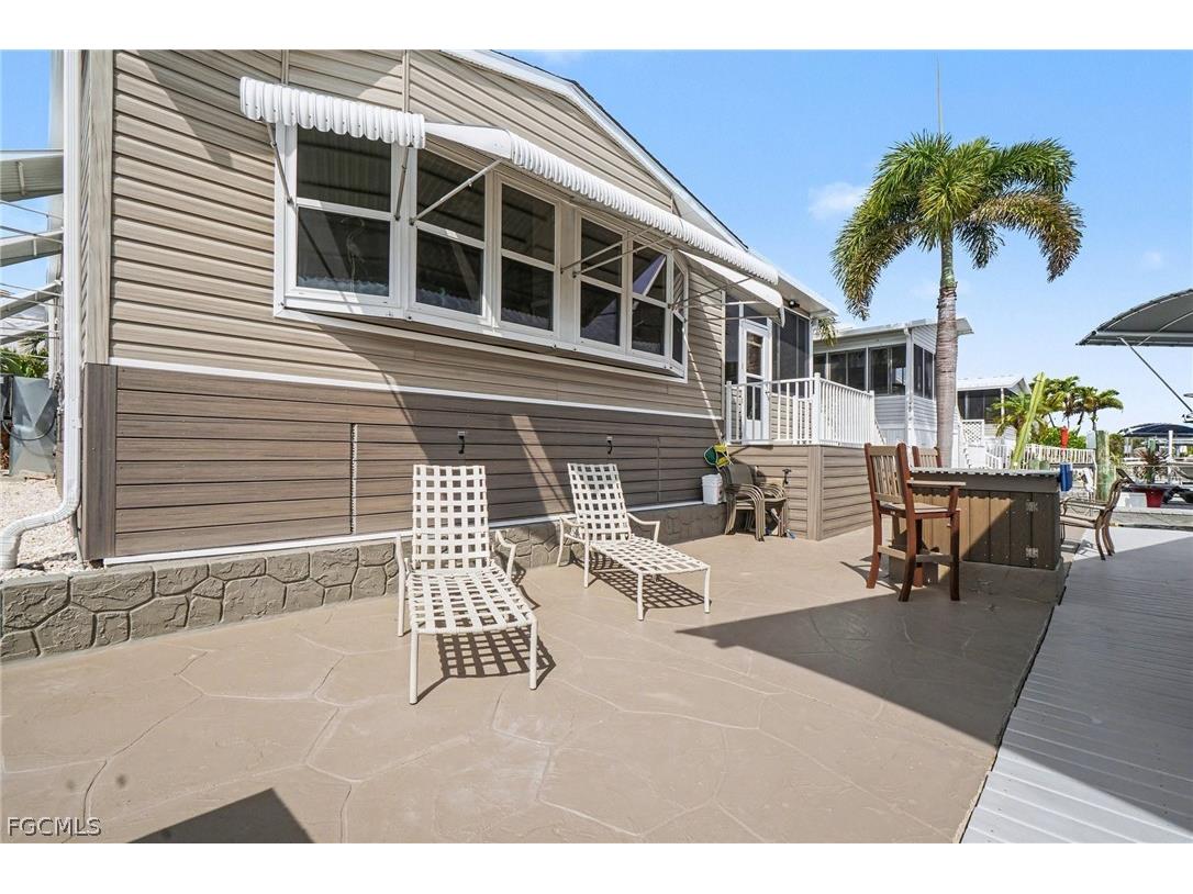 3094 Harpoon Lane Saint James City FL 33956 2026011347 image27