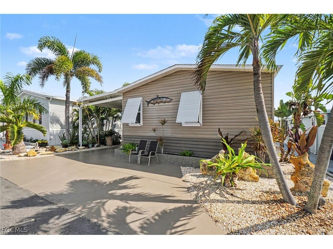 3094 Harpoon Lane Saint James City FL 33956 2026011347 image4