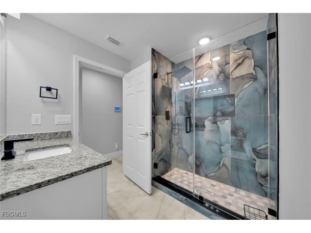 3095 NW 4th Place Cape Coral FL 33993 2025013141 image29