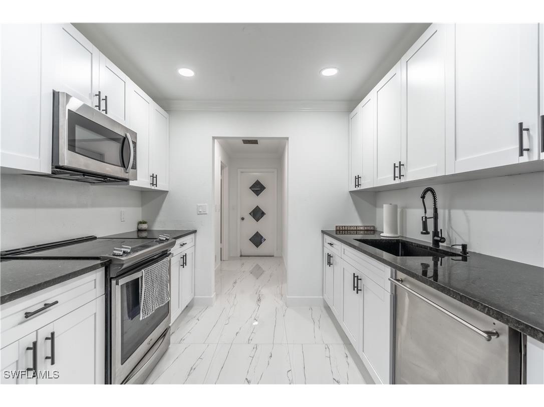 3096 52nd Street SW Naples FL 34116 225077307 image12