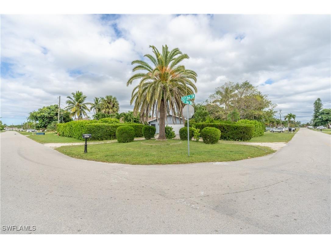 3096 52nd Street SW Naples FL 34116 225077307 image24