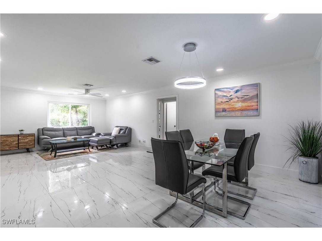 3096 52nd Street SW Naples FL 34116 225077307 image4