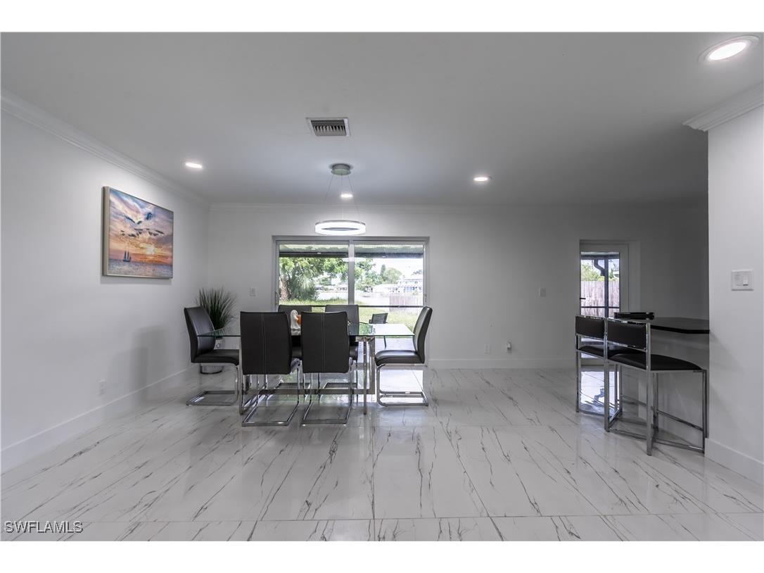 3096 52nd Street SW Naples FL 34116 225077307 image7