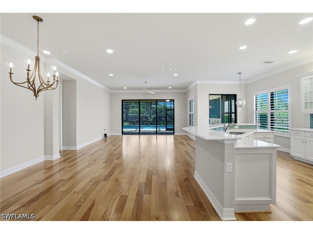 3098 Hudson Terrace Naples FL 34119 226016468 image4