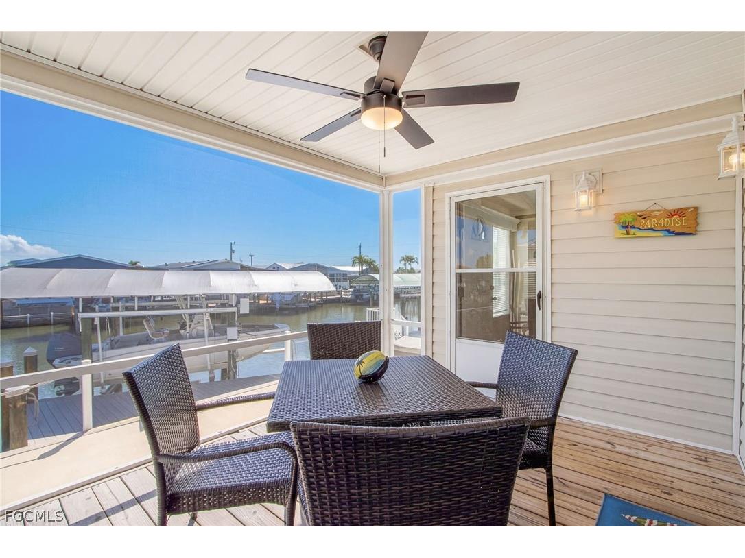 3098 Sloop Lane Saint James City FL 33956 2026009357 image1