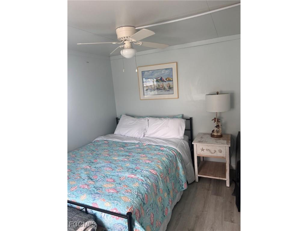 31 Channel Lane Fort Myers FL 33905 2025006410 image11