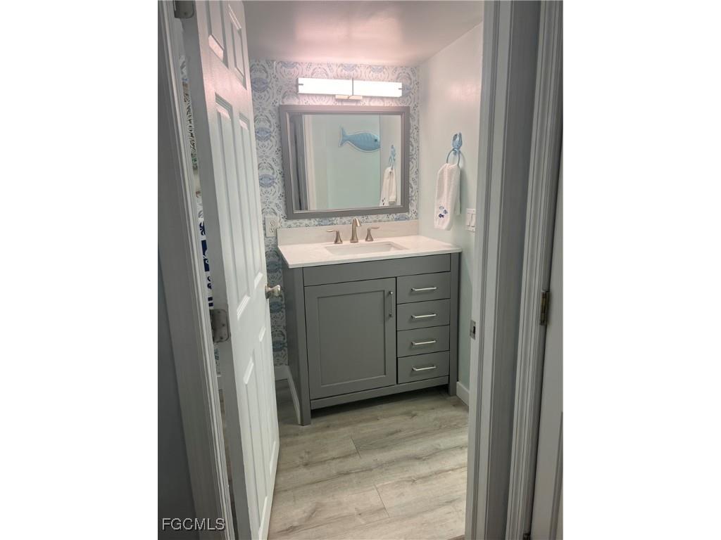 31 Channel Lane Fort Myers FL 33905 2025006410 image12