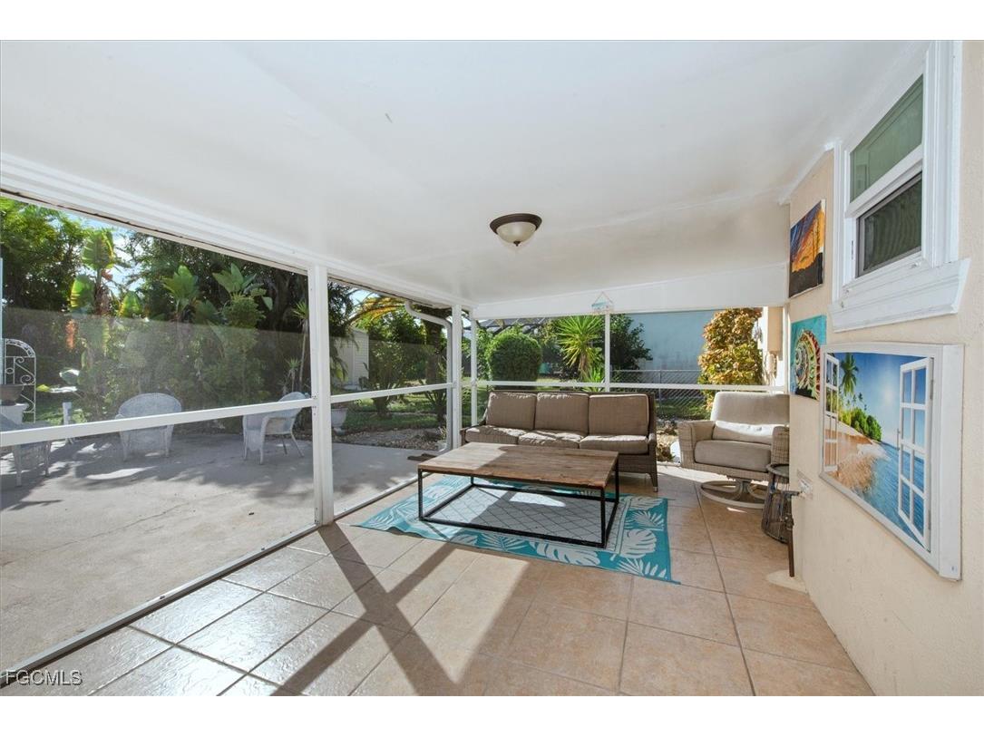 31 NE 10th Avenue Cape Coral FL 33909 2025014367 image23