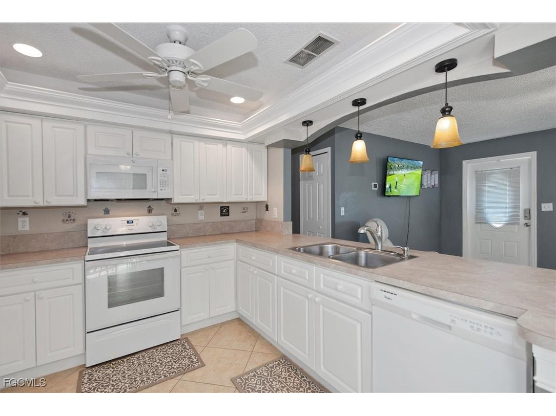 31 NE 10th Avenue Cape Coral FL 33909 2025014367 image9