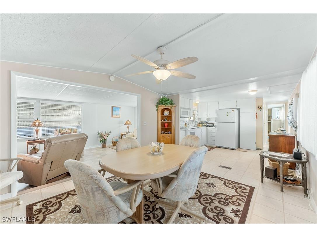 31 San Remo Circle Naples FL 34112 226006402 image1