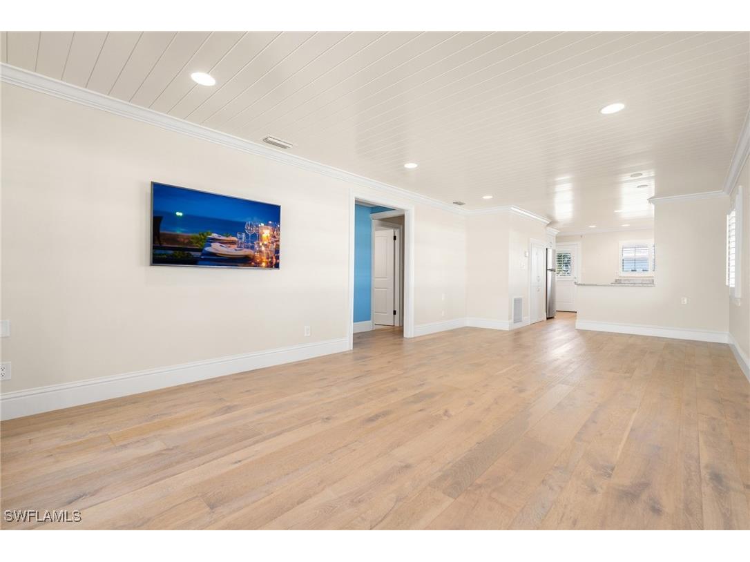 310 14th Avenue S #310B Naples FL 34102 225076924 image4