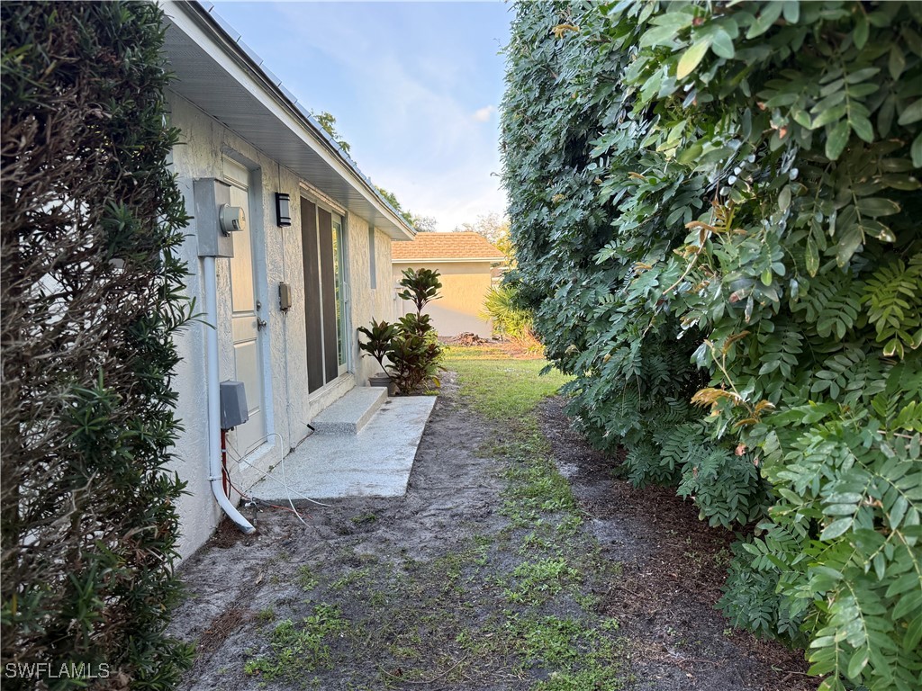 310 Carnaby Court Naples FL 34112 225079026 image3