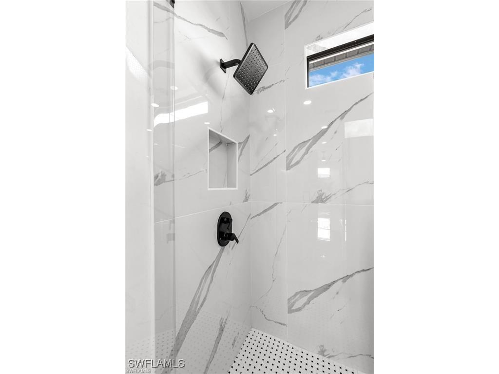 310 Diplomat Parkway E Cape Coral FL 33909 225057303 image16