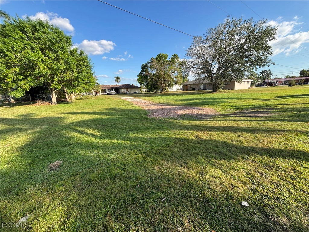 310 Georgia Avenue Fort Myers FL 33905 2025005143 image4