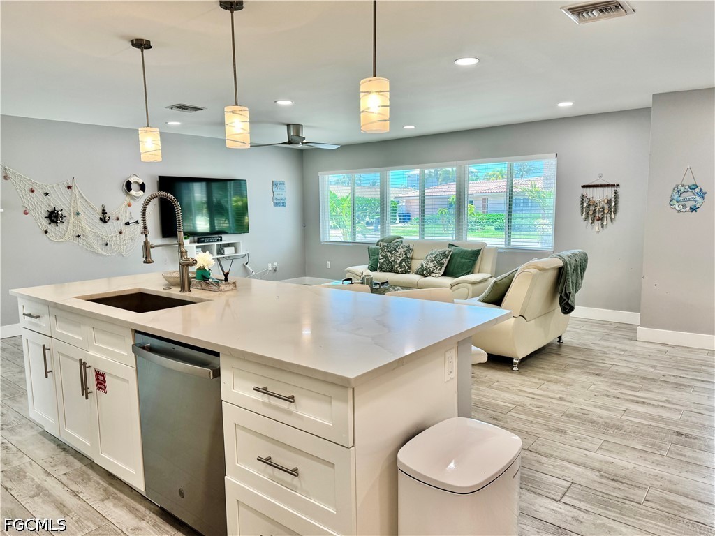 310 Madison Court Fort Myers Beach FL 33931 2026019536 image12