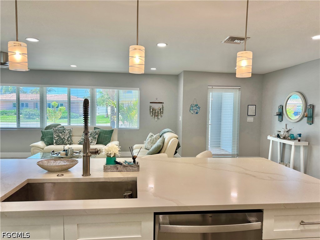 310 Madison Court Fort Myers Beach FL 33931 2026019536 image15