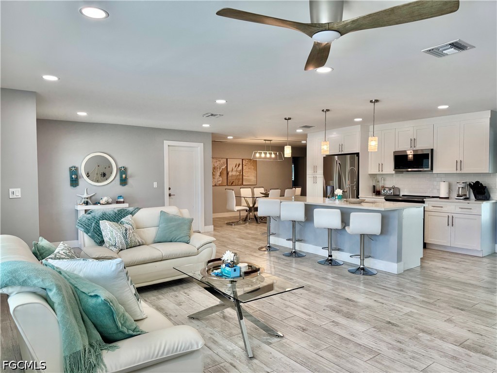310 Madison Court Fort Myers Beach FL 33931 2026019536 image18