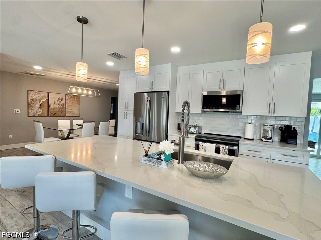 310 Madison Court Fort Myers Beach FL 33931 2026019536 image23