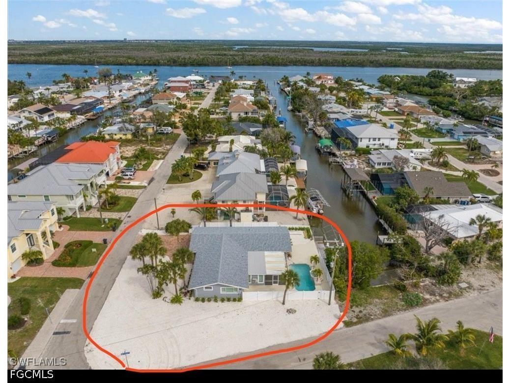 310 Madison Court Fort Myers Beach FL 33931 2026019536 image3
