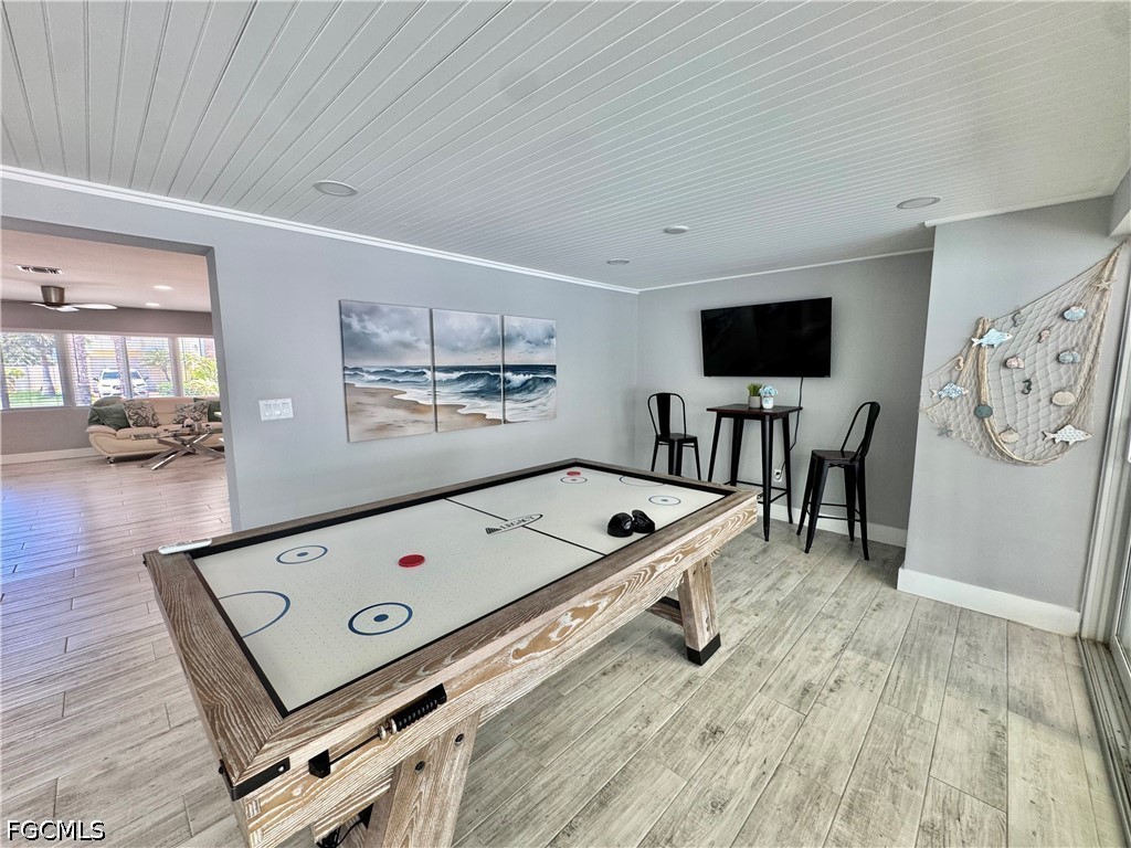 310 Madison Court Fort Myers Beach FL 33931 2026019536 image36