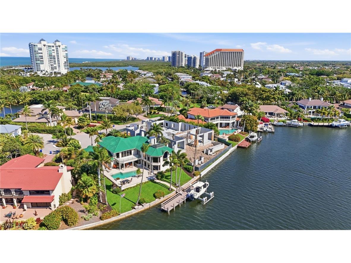 310 Pirates Bight Naples FL 34103 226009346 image10