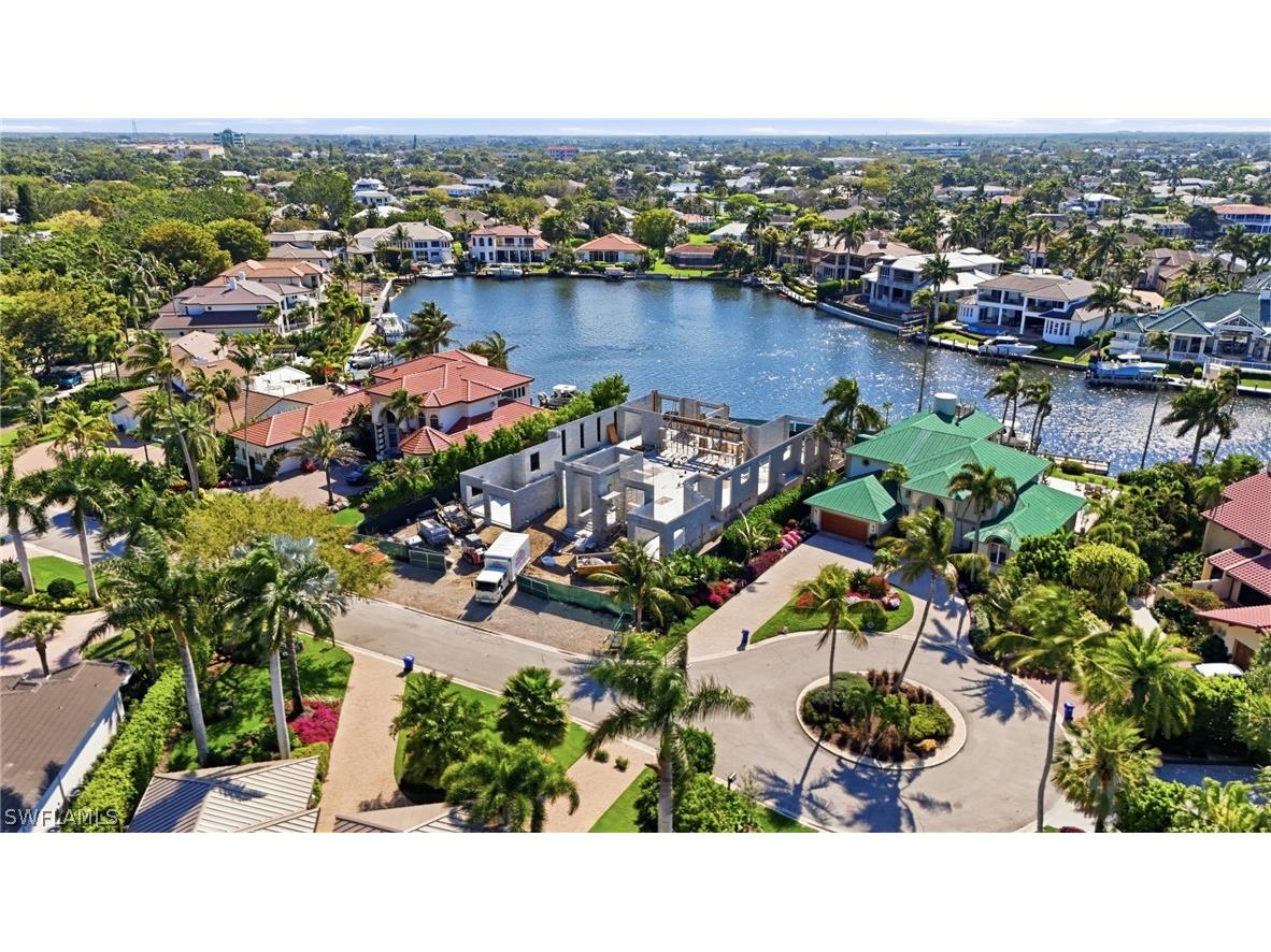 310 Pirates Bight Naples FL 34103 226009346 image14