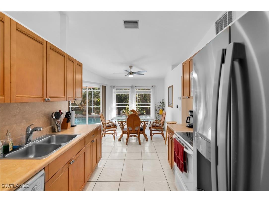 310 SE 27th Terrace Cape Coral FL 33904 225051635 image11
