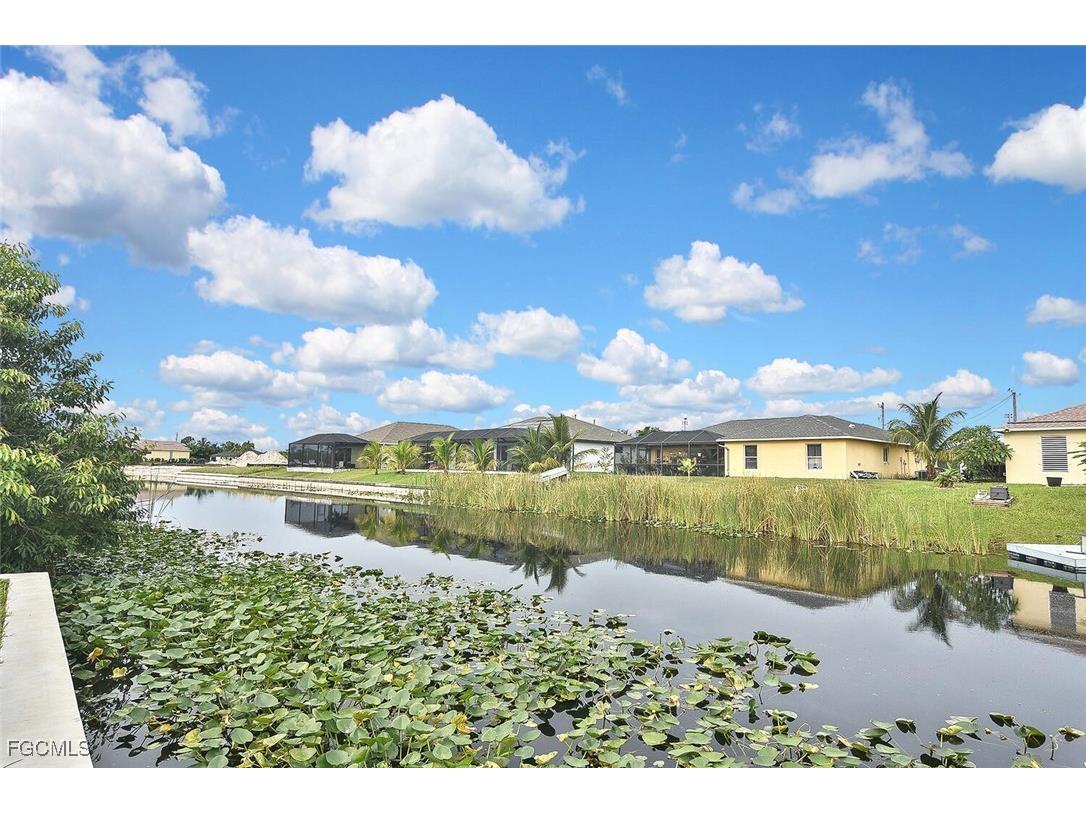 310 SW 26th Avenue Cape Coral FL 33991 2025011212 image28