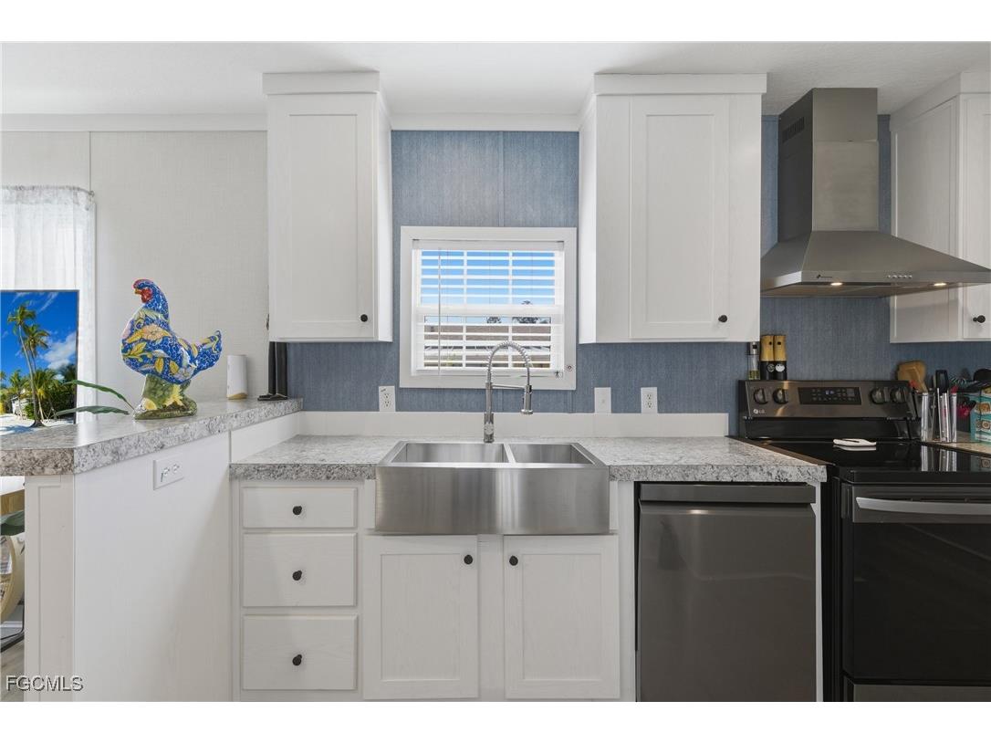 310 Shrub Lane S North Fort Myers FL 33917 2026003805 image15