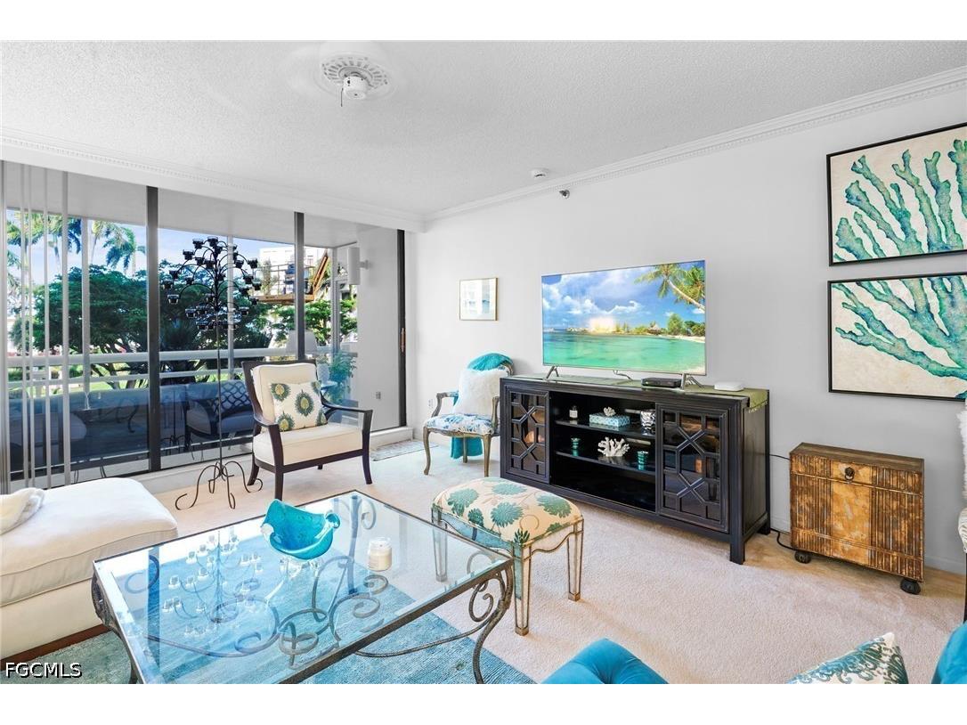 3100 Gulf Shore Boulevard N #104 Naples FL 34103 2026013982 image1