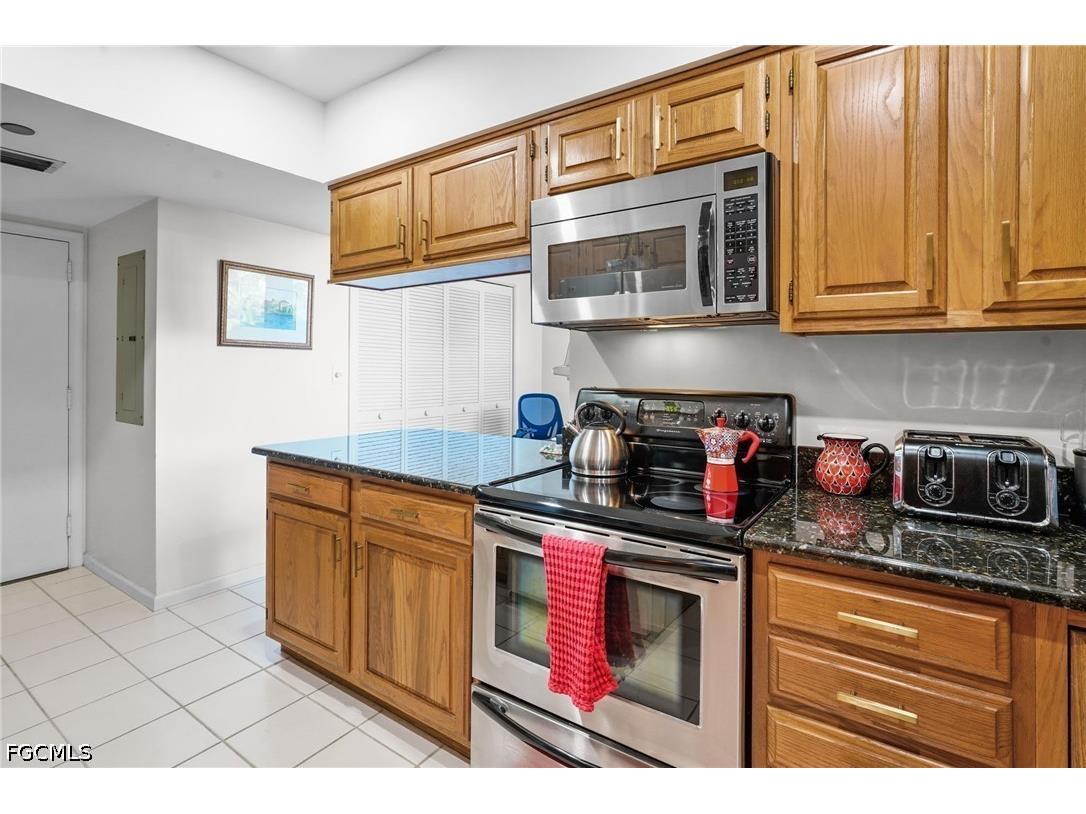 3100 Gulf Shore Boulevard N #104 Naples FL 34103 2026013982 image20
